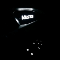 Накладки в ручки дверей с подсветкой (БЕЛЫЙ) Лада Веста | Lada Vesta